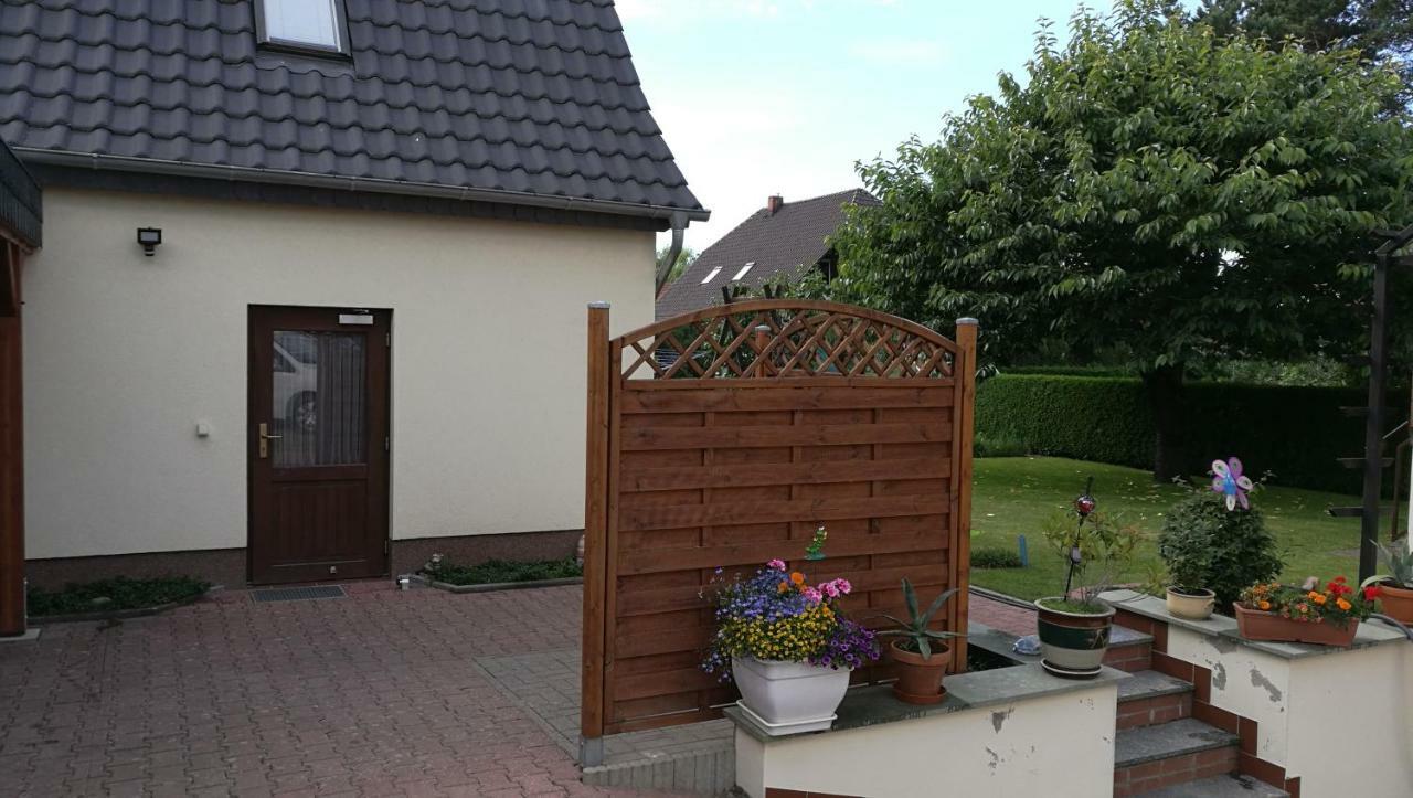 Ferienhaus Dora 레힐린 외부 사진